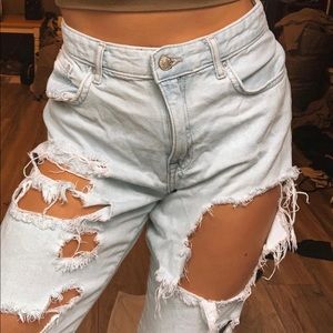 Forever 21 Ripped Boyfriend Fit Jeans